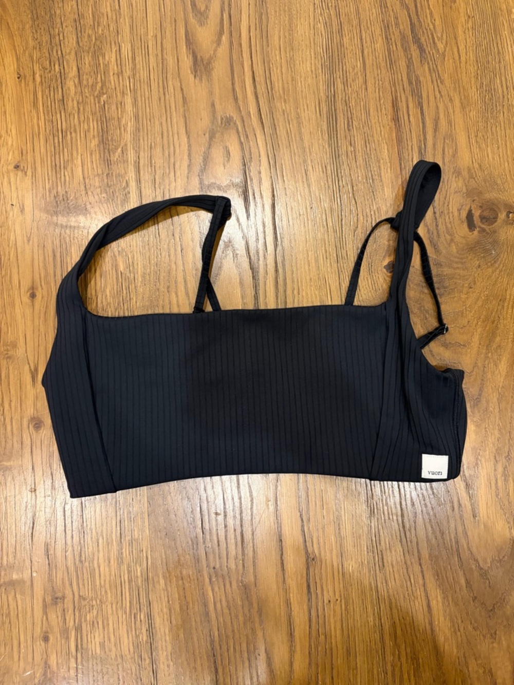 Vuori Black Ribbed Crop Sports Bralette
